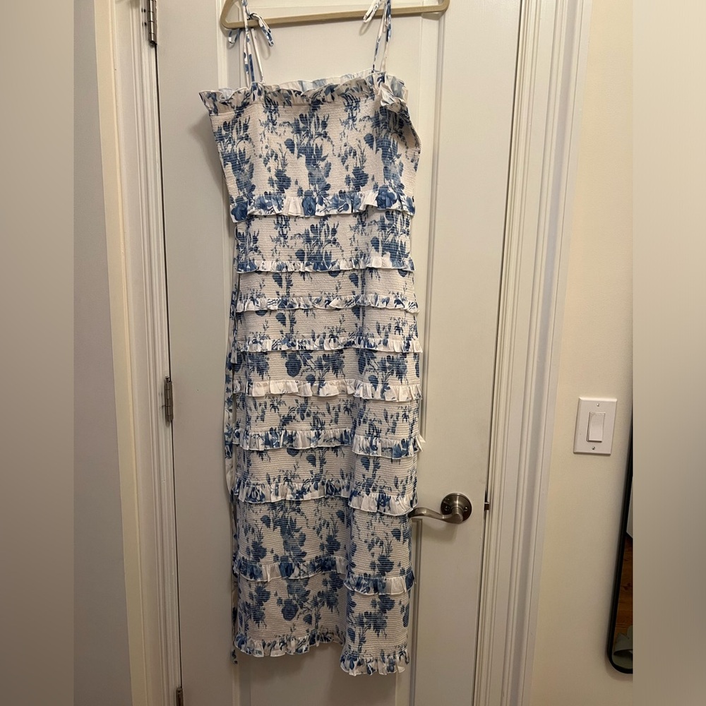 V. CHAPMAN LILY RUCHED & RUFFLED STRETCH MIDI DRESS - Provencal Blue Floral